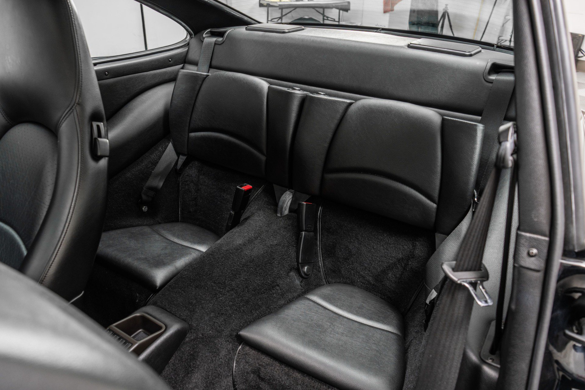 Used 1997 Porsche 911 Carrera S RWD image 16