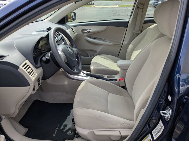 Used 2013 Toyota Corolla LE FWD image 20