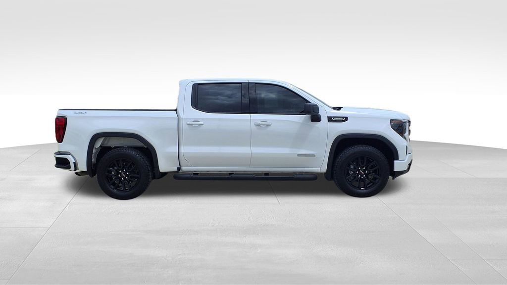 Used 2026 GMC Sierra 1500 Elevation w/ Elevation Select Package AWD/4WD image 9