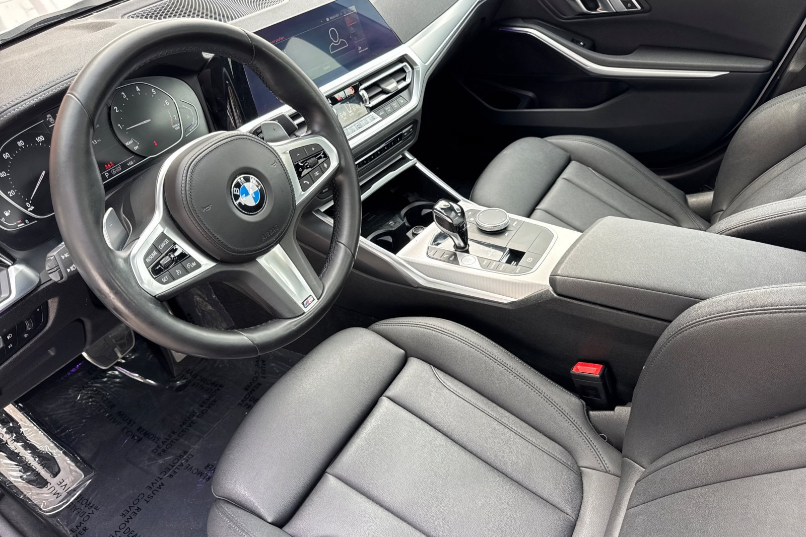 Used 2021 BMW 330i Sedan w/ M Sport Package RWD image 10