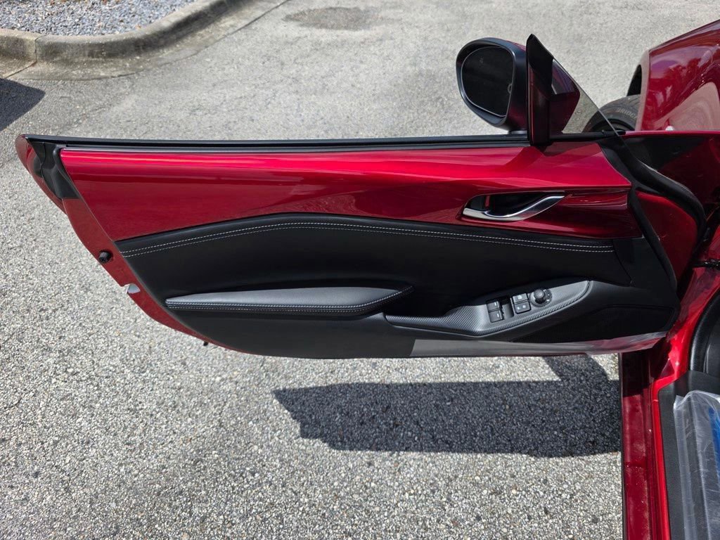New 2025 MAZDA MX-5 Miata RF Grand Touring w/ Weather Package image 17