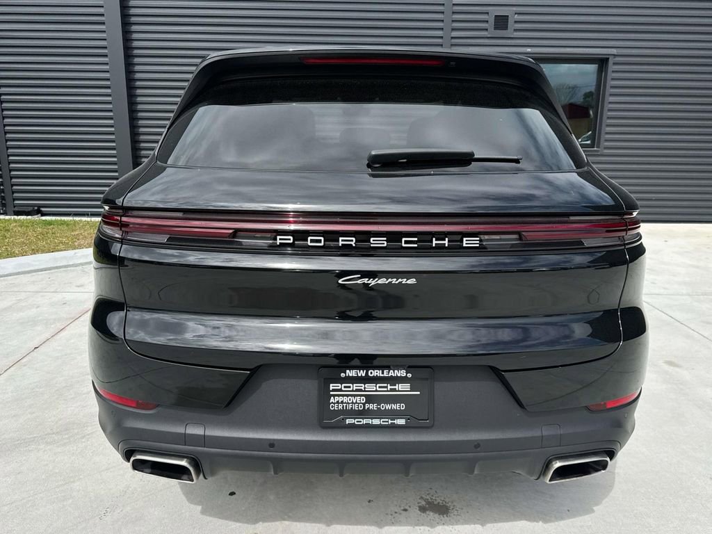 Certified 2024 Porsche Cayenne image 12