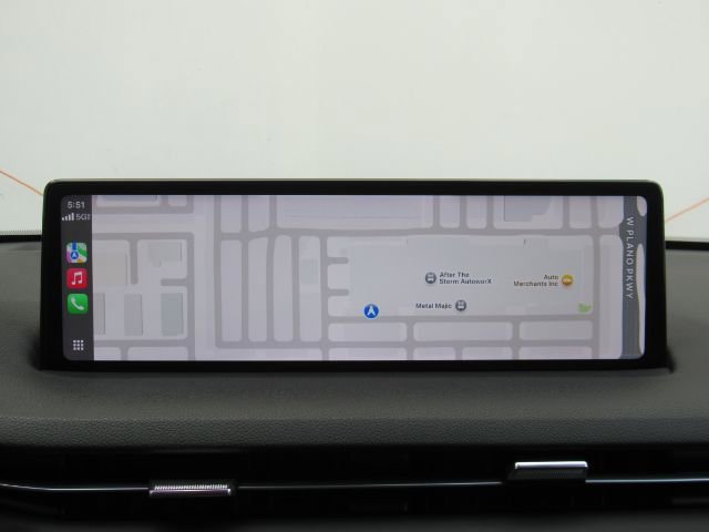 Used 2022 Genesis GV70 2.5T w/ Select Package image 12