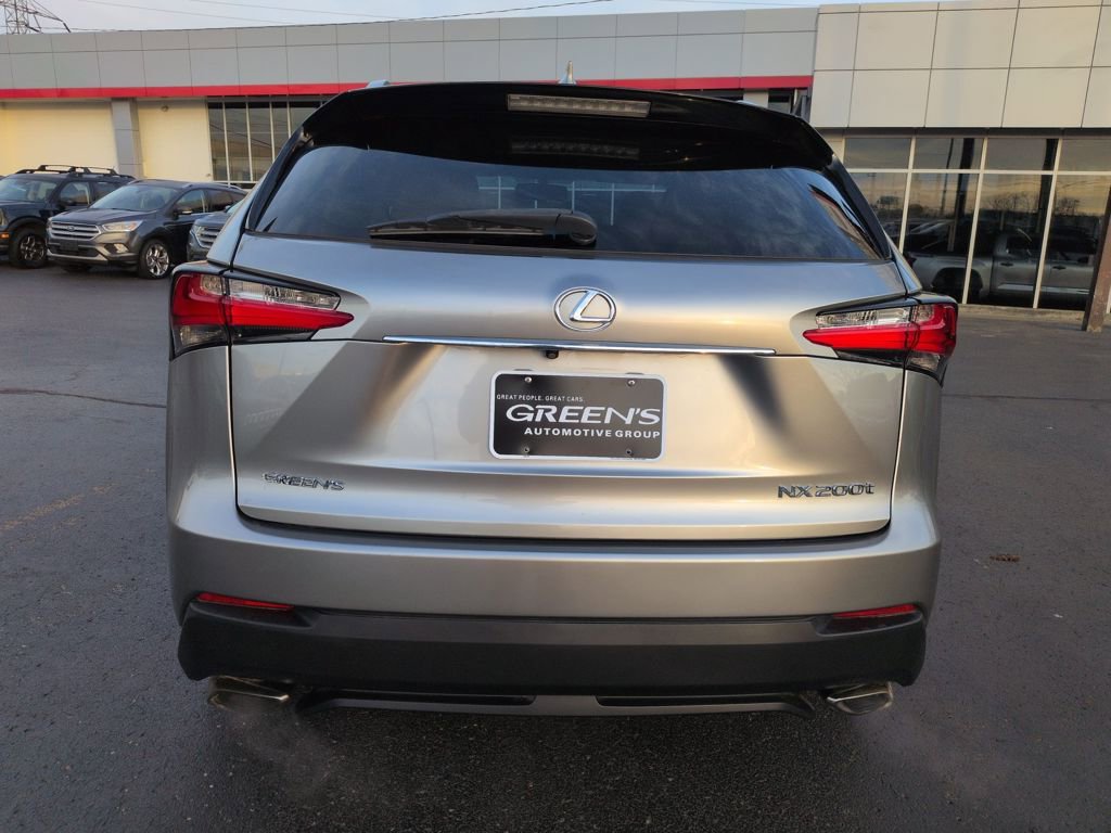 Used 2016 Lexus NX 200t 200t image 4