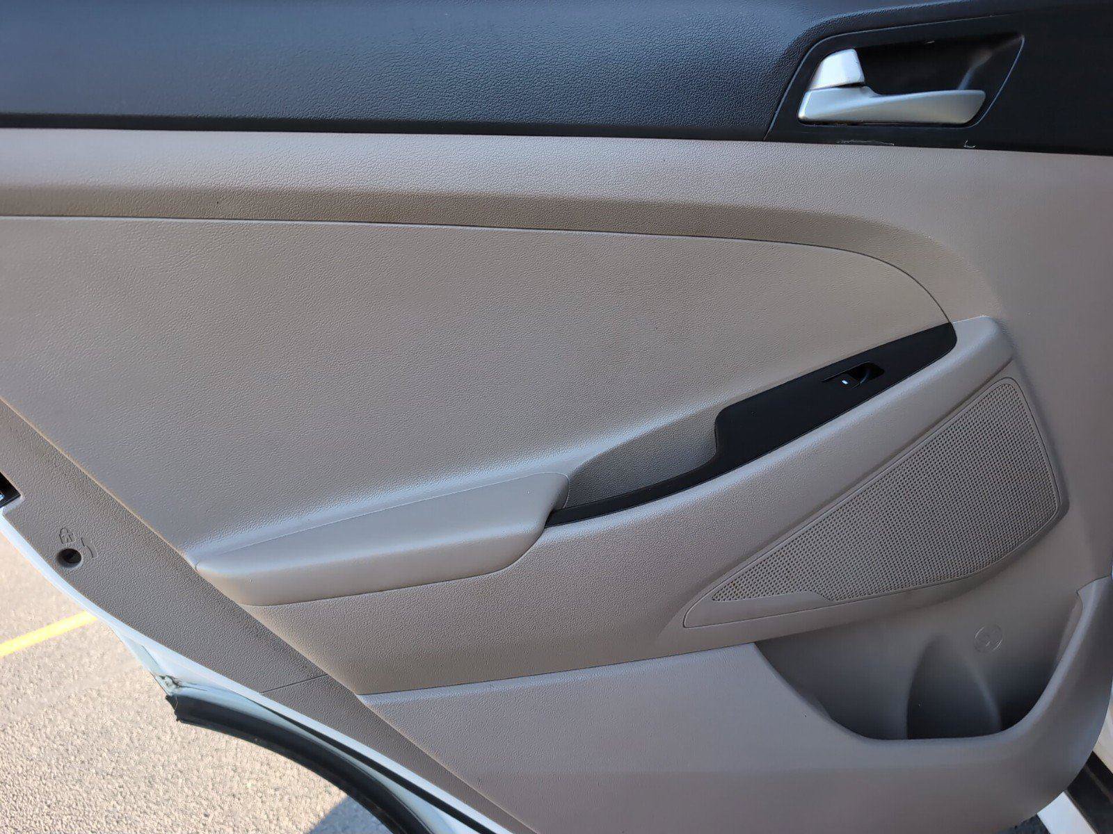 Used 2021 Hyundai Tucson SEL FWD image 33