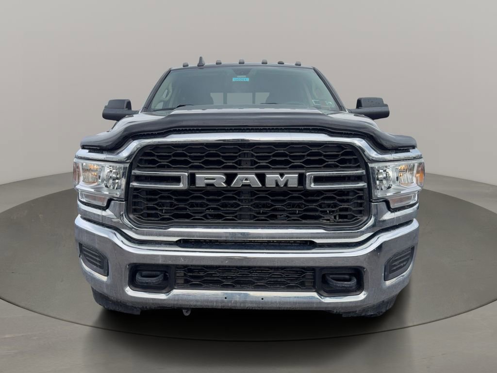 Used 2019 RAM 3500 Tradesman image 2