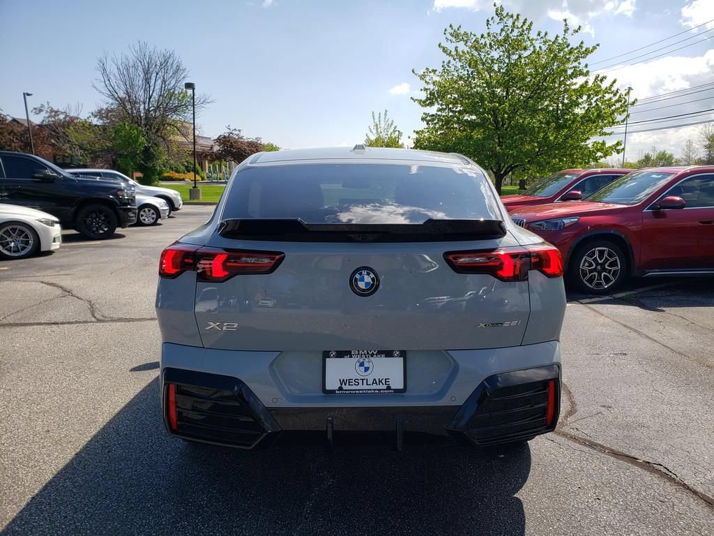 New 2026 BMW X2 xDrive28i w/ Technology Package AWD/4WD image 5