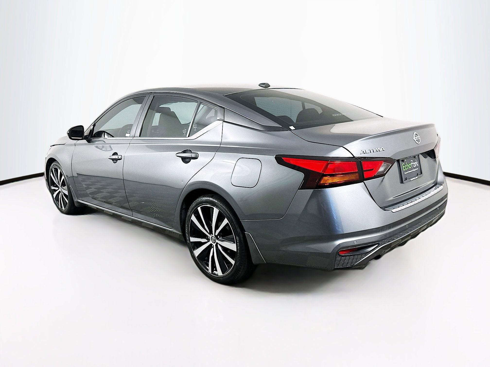 Used 2021 Nissan Altima 2.5 SR FWD image 5