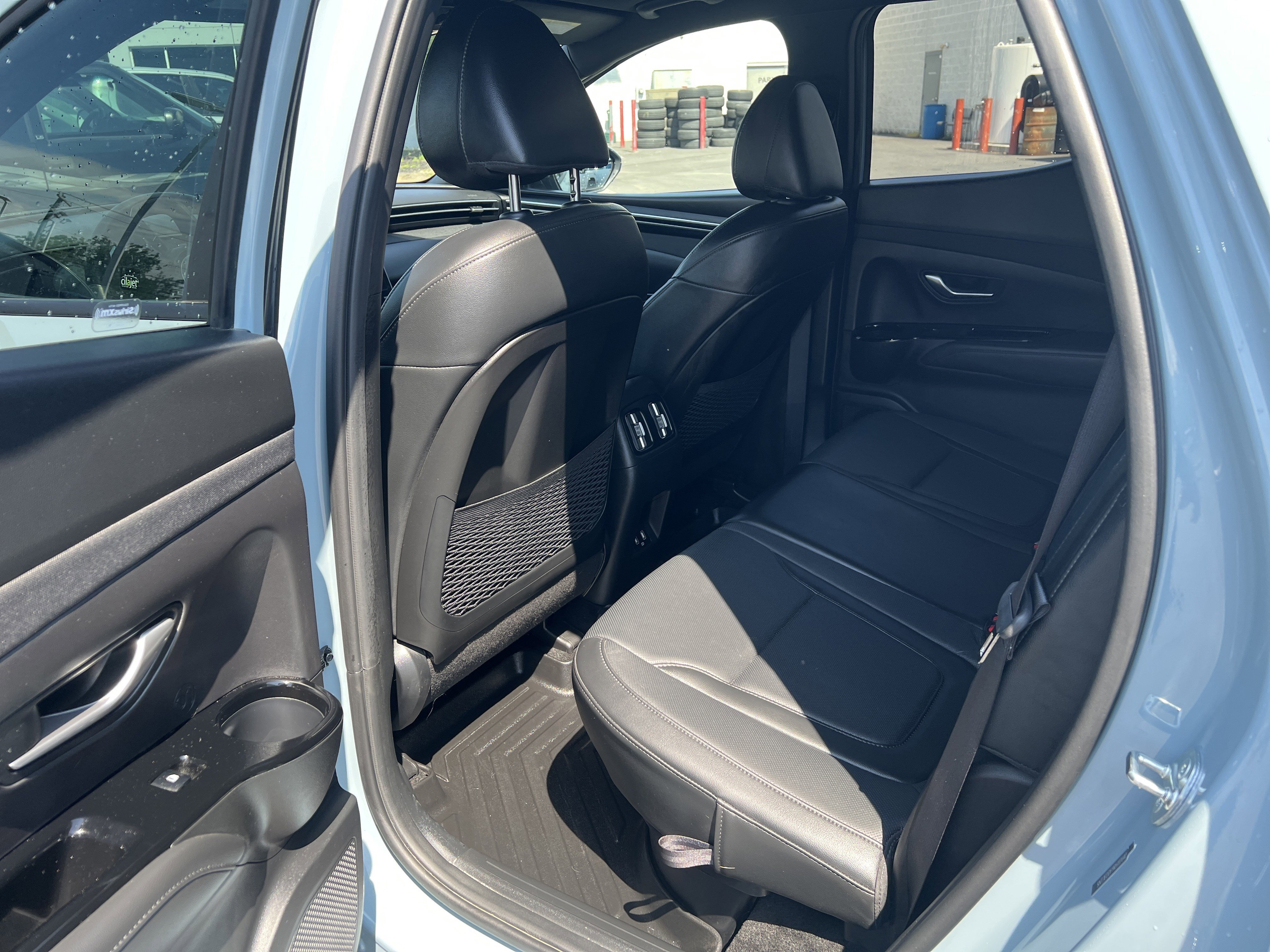 Used 2024 Hyundai Santa Cruz Limited AWD/4WD image 21