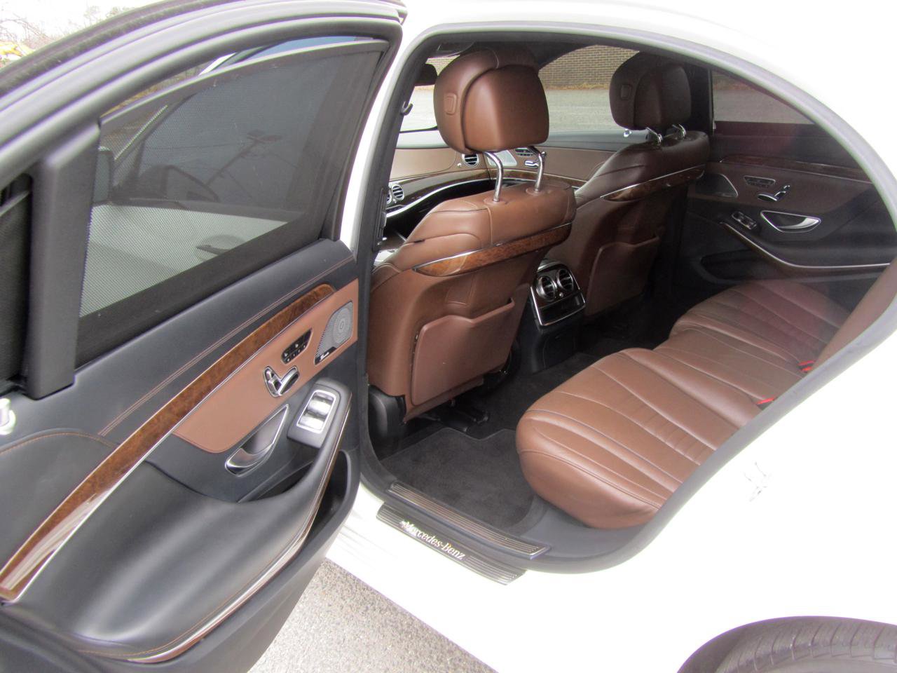 Used 2015 Mercedes-Benz S 550 Sedan image 19