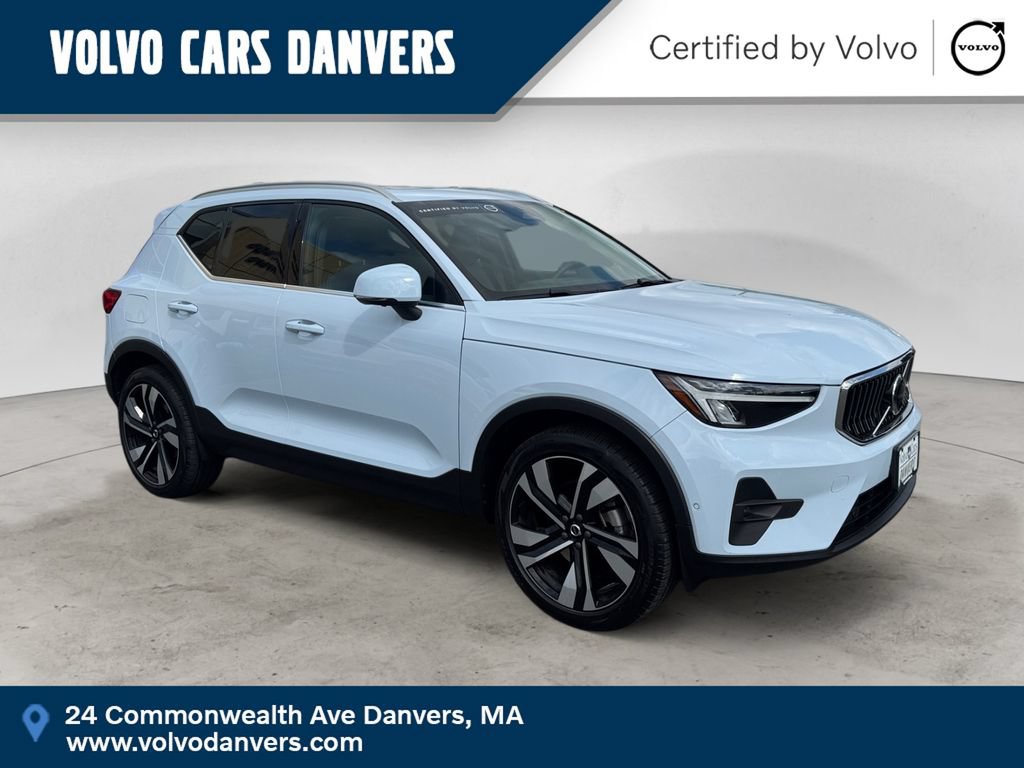 Certified 2024 Volvo XC40 B5 Plus w/ Protection Package Premier