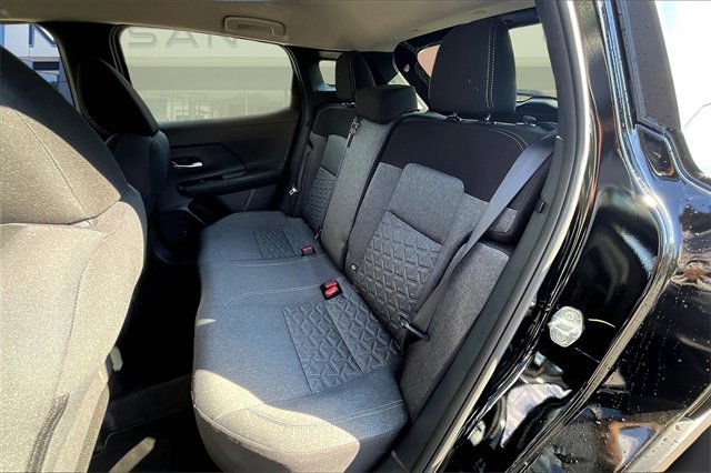 New 2026 Nissan Kicks SV image 10