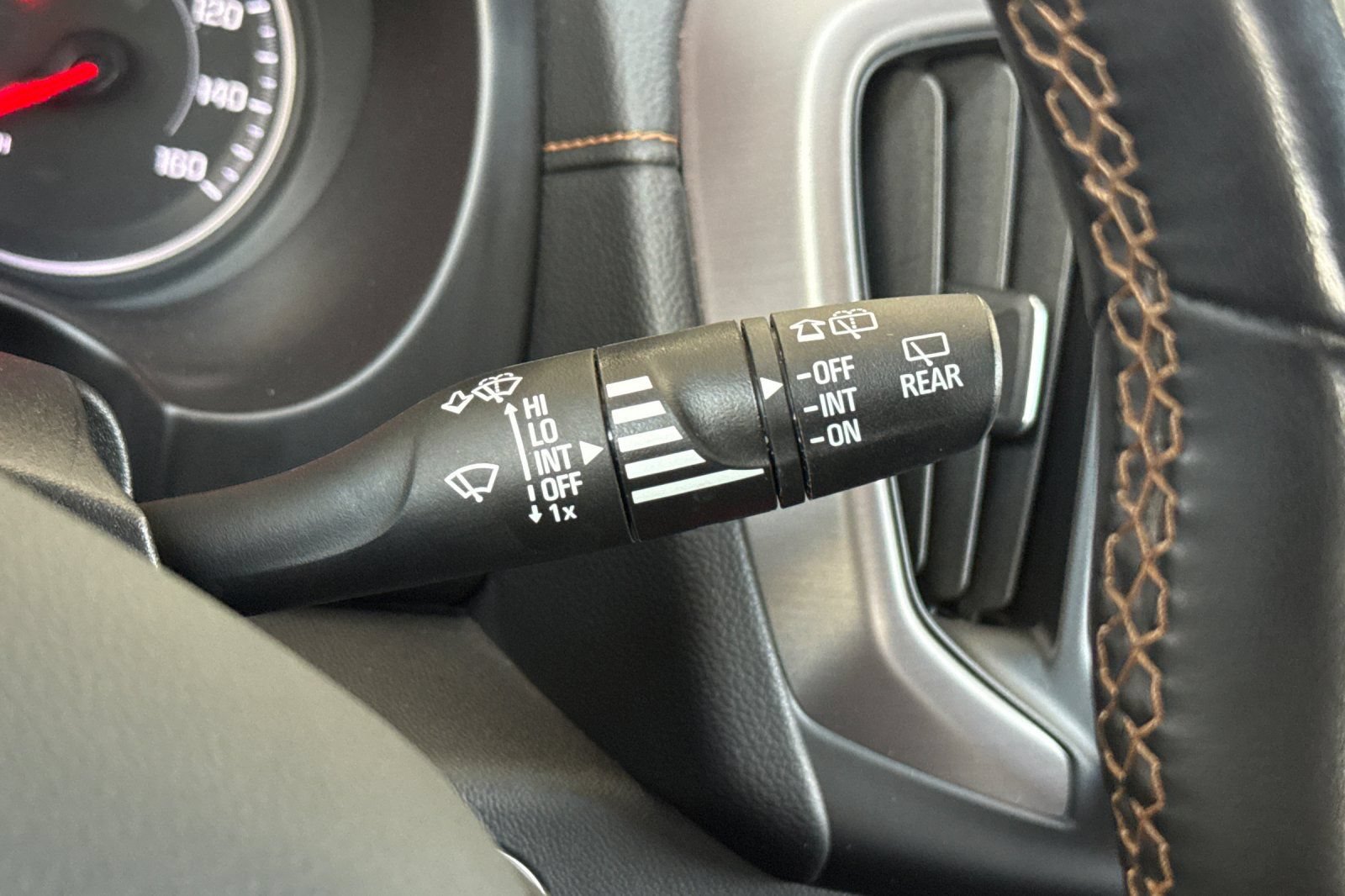 Used 2024 GMC Terrain AT4 w/ LPO, Floor Liner Package AWD/4WD image 38