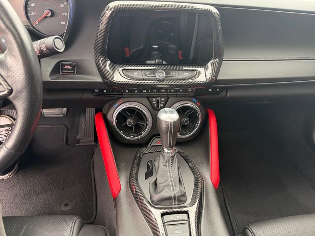 Used 2022 Chevrolet Camaro LT w/ RS Package image 11