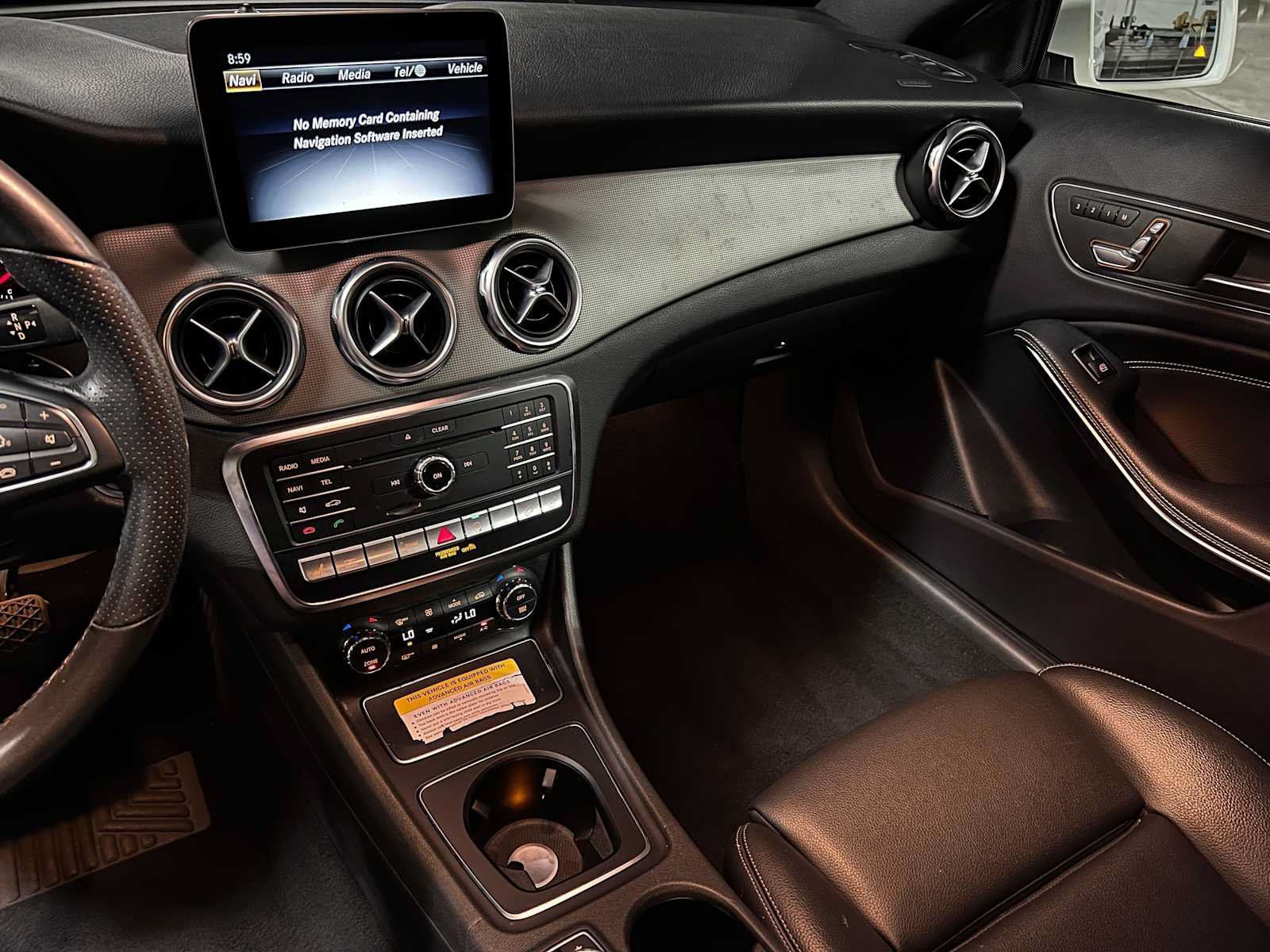Certified 2020 Mercedes-Benz GLA 250 4MATIC image 31