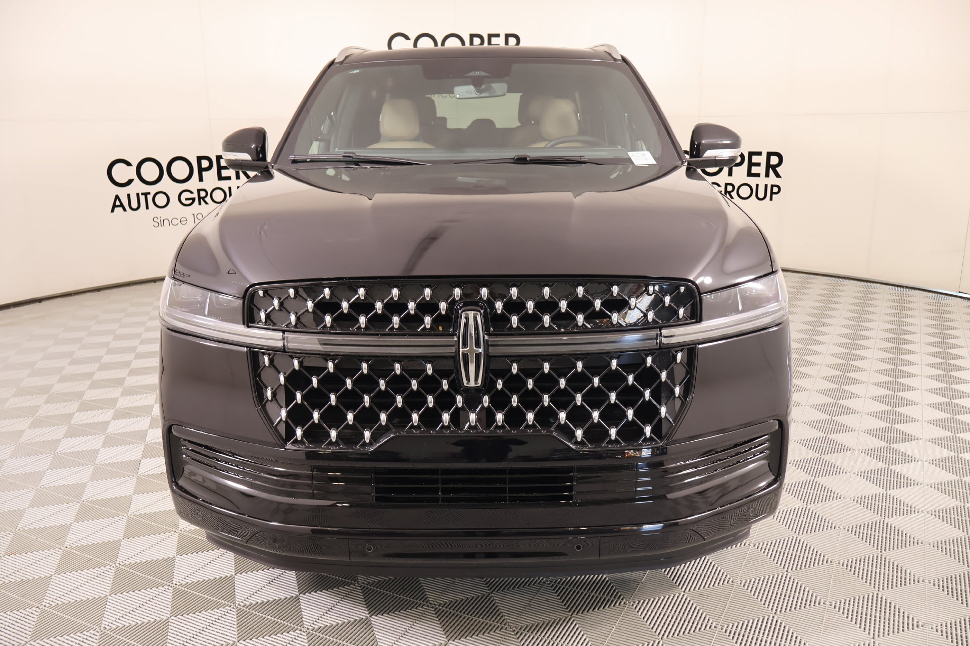 New 2027 Lincoln Navigator L Black Label AWD/4WD image 9