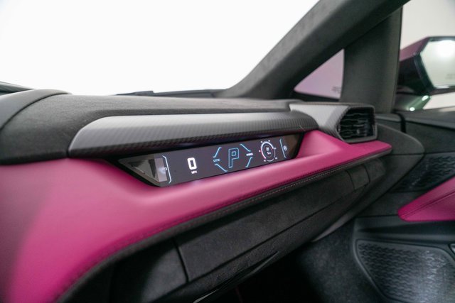 Used 2025 Lamborghini Revuelto image 26