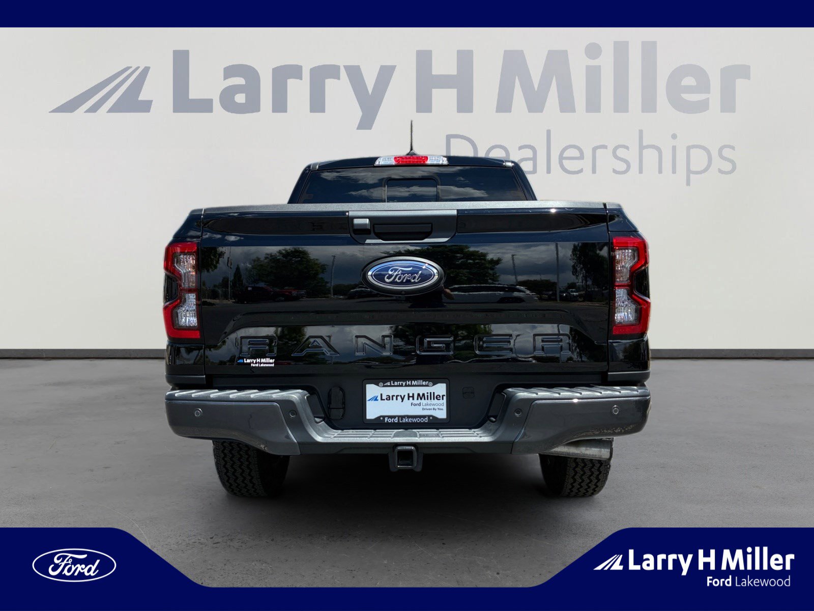 Used 2024 Ford Ranger Lariat w/ FX4 Off-Road Package AWD/4WD image 4