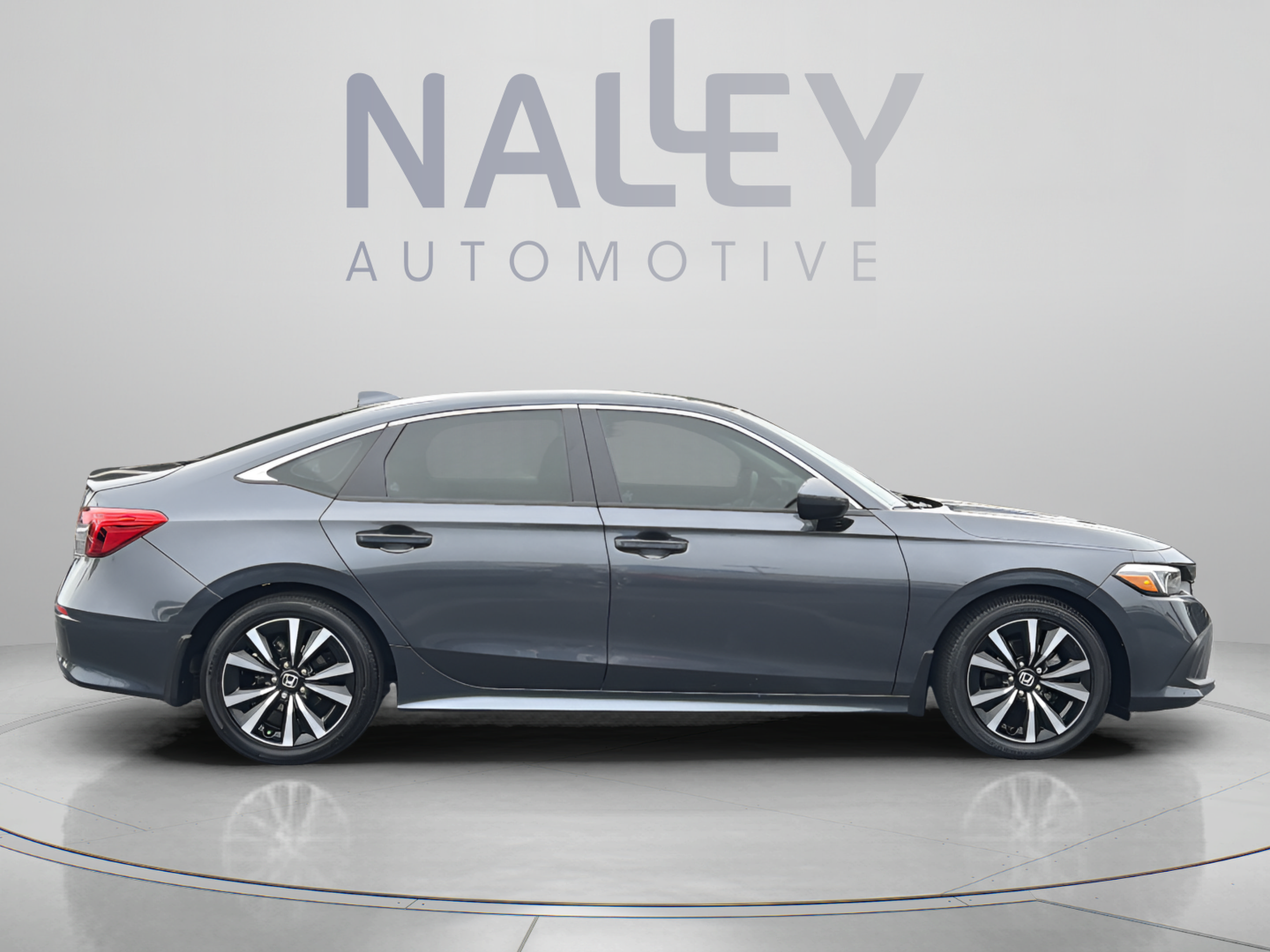 Used 2024 Honda Civic EX image 6