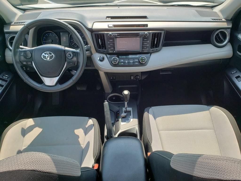 Used 2018 Toyota RAV4 XLE w/ Plus Extra Value Package AWD/4WD image 12