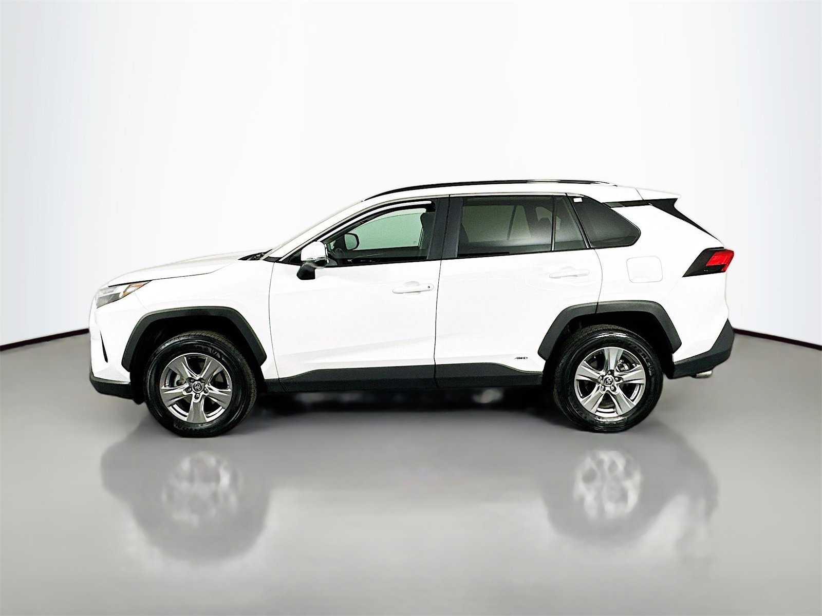 Certified 2024 Toyota RAV4 XLE image 4
