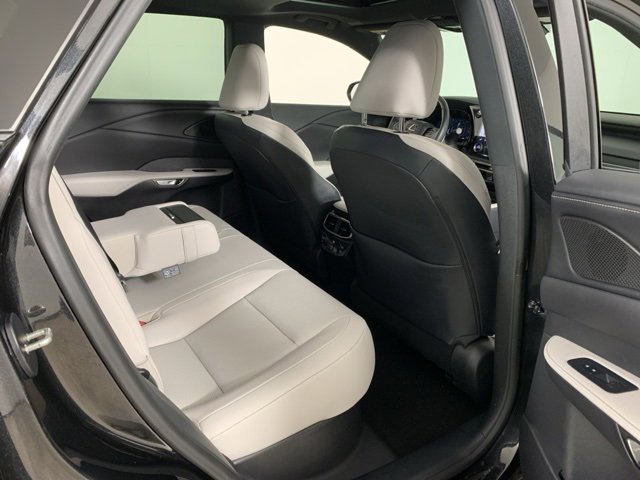 Used 2025 Lexus RX 350 F Sport w/ Accessory Package image 37