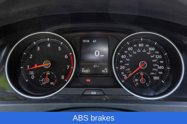 Used 2016 Volkswagen GTI SE w/ Lighting Package (SEL) FWD image 32