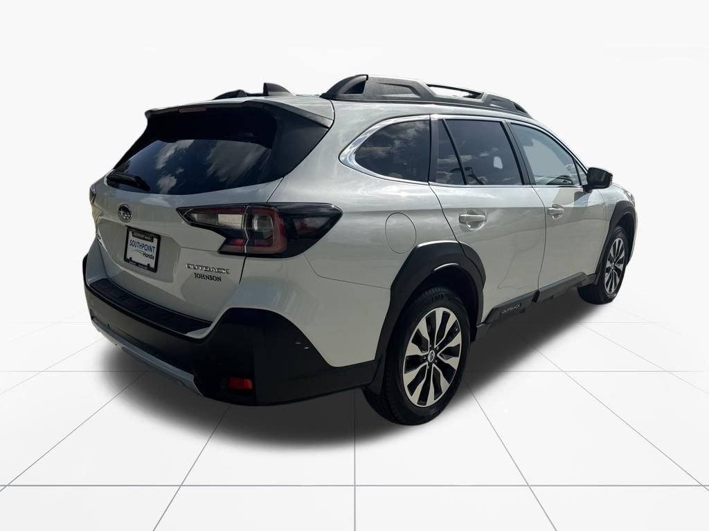 Used 2023 Subaru Outback Limited image 9