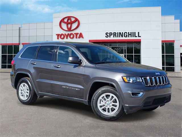 Used 2019 Jeep Grand Cherokee Laredo image 1