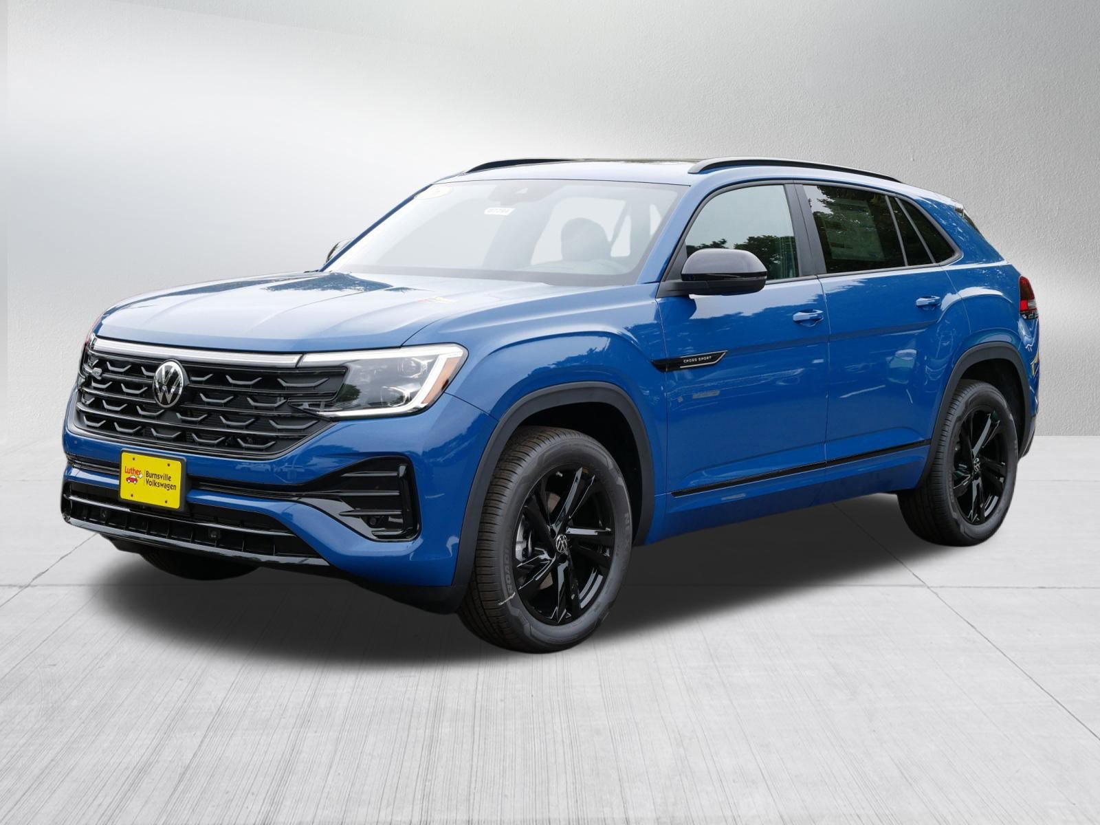 New 2026 Volkswagen Atlas Cross Sport SEL R-Line image 2