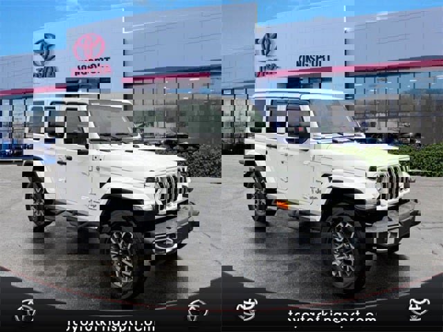 Used 2024 Jeep Wrangler Sahara image 7