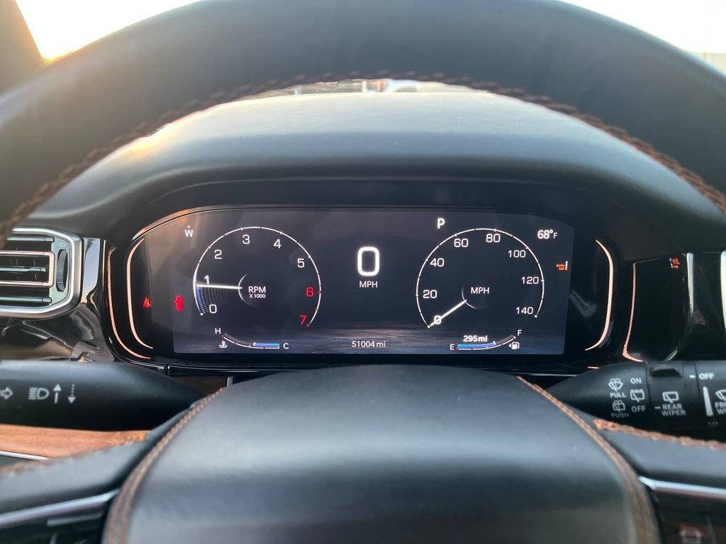 Used 2024 Jeep Grand Wagoneer L Series III image 19