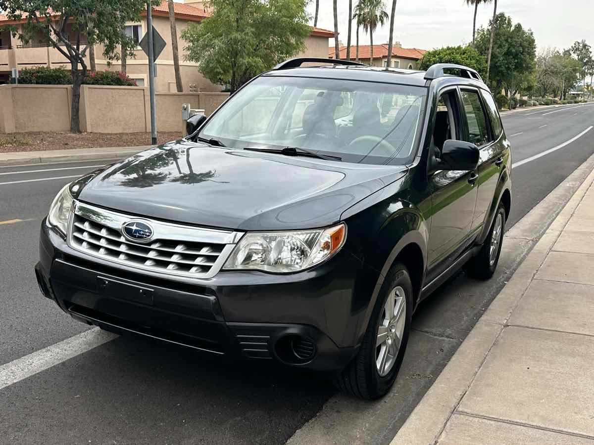 Used 2013 Subaru Forester 2.5X AWD/4WD image 4