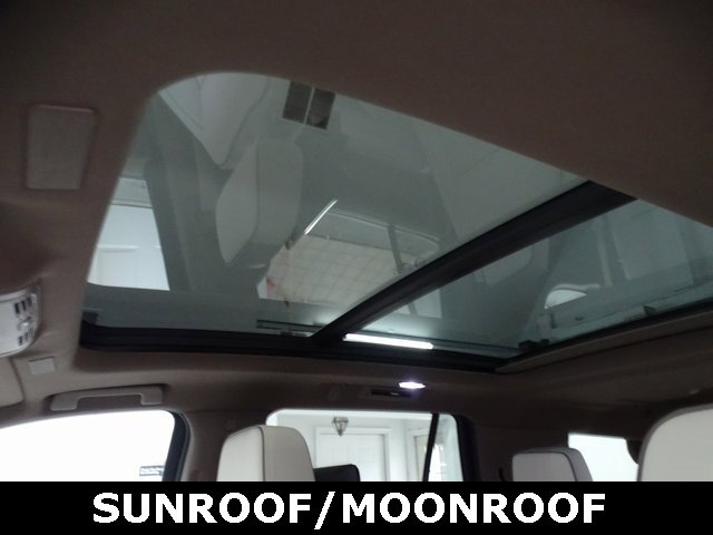 Certified 2025 GMC Yukon Denali w/ Denali Reserve Package image 10