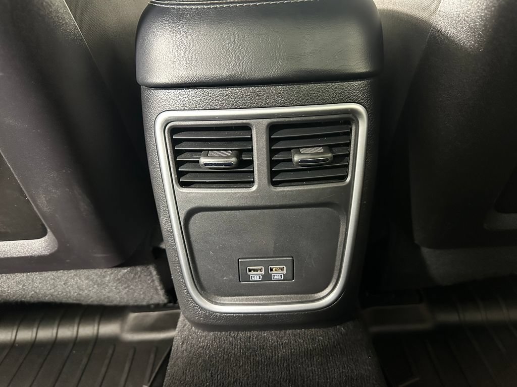 Used 2020 Dodge Charger R/T RWD image 22