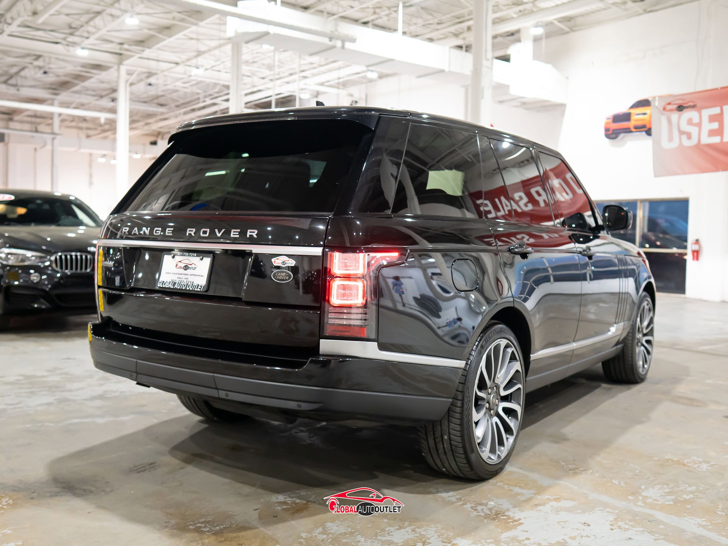 Used 2016 Land Rover Range Rover Supercharged AWD/4WD image 7
