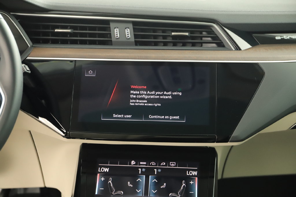Certified 2024 Audi Q8 e-tron Premium Plus AWD/4WD image 19