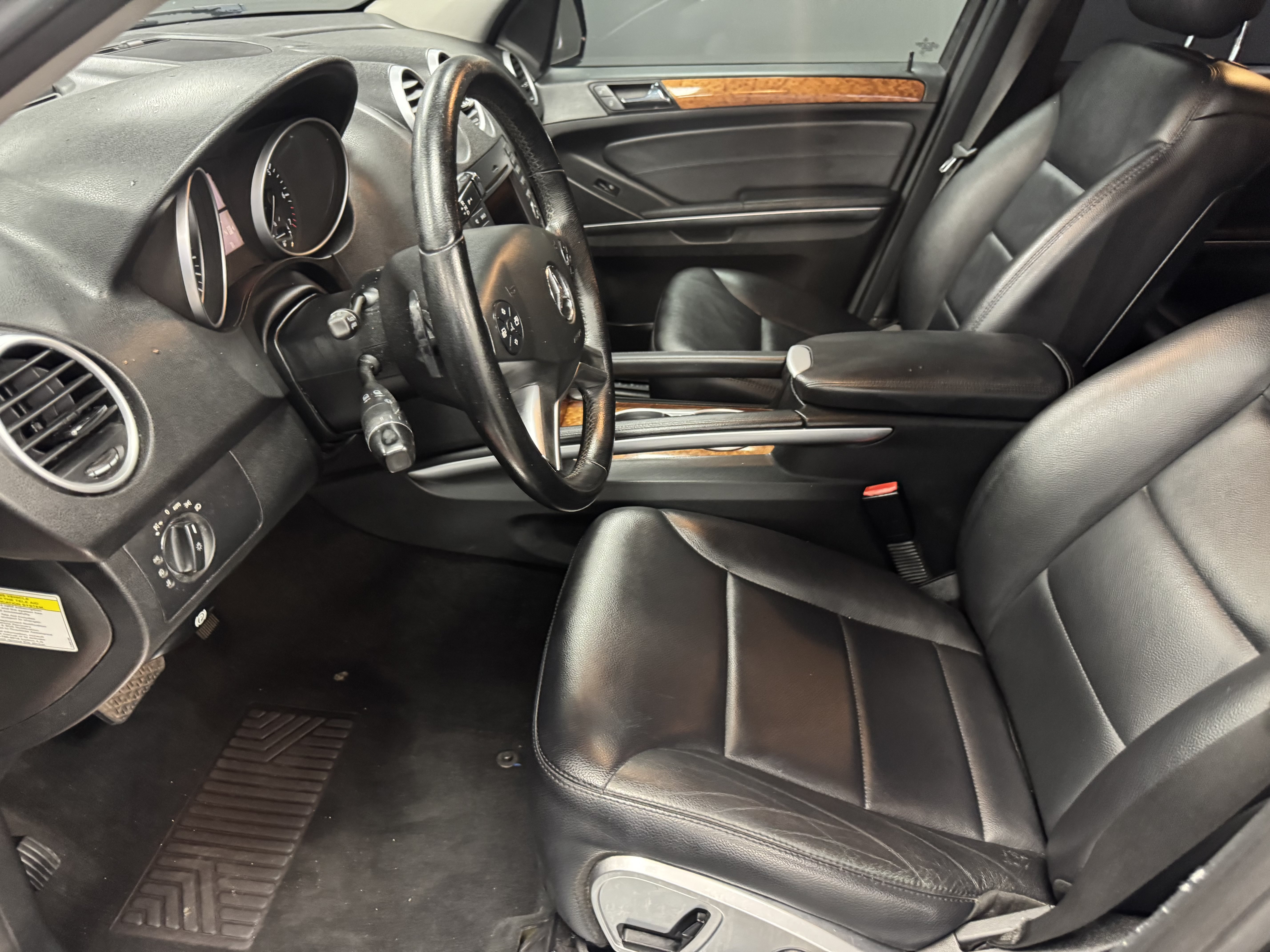 Used 2009 Mercedes-Benz ML 350 2WD image 7