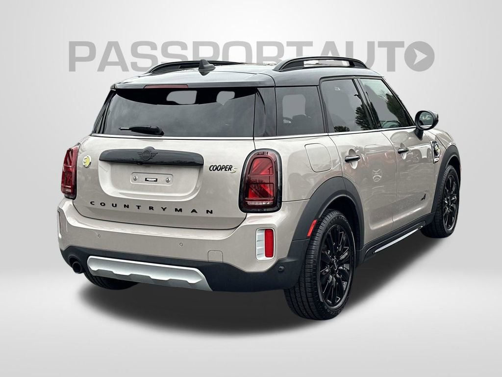 Used 2023 MINI Cooper Countryman SE w/ Storage Package image 5