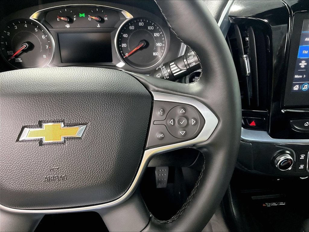 Used 2023 Chevrolet Traverse LT w/ Rear Camera Mirror Package AWD/4WD image 24
