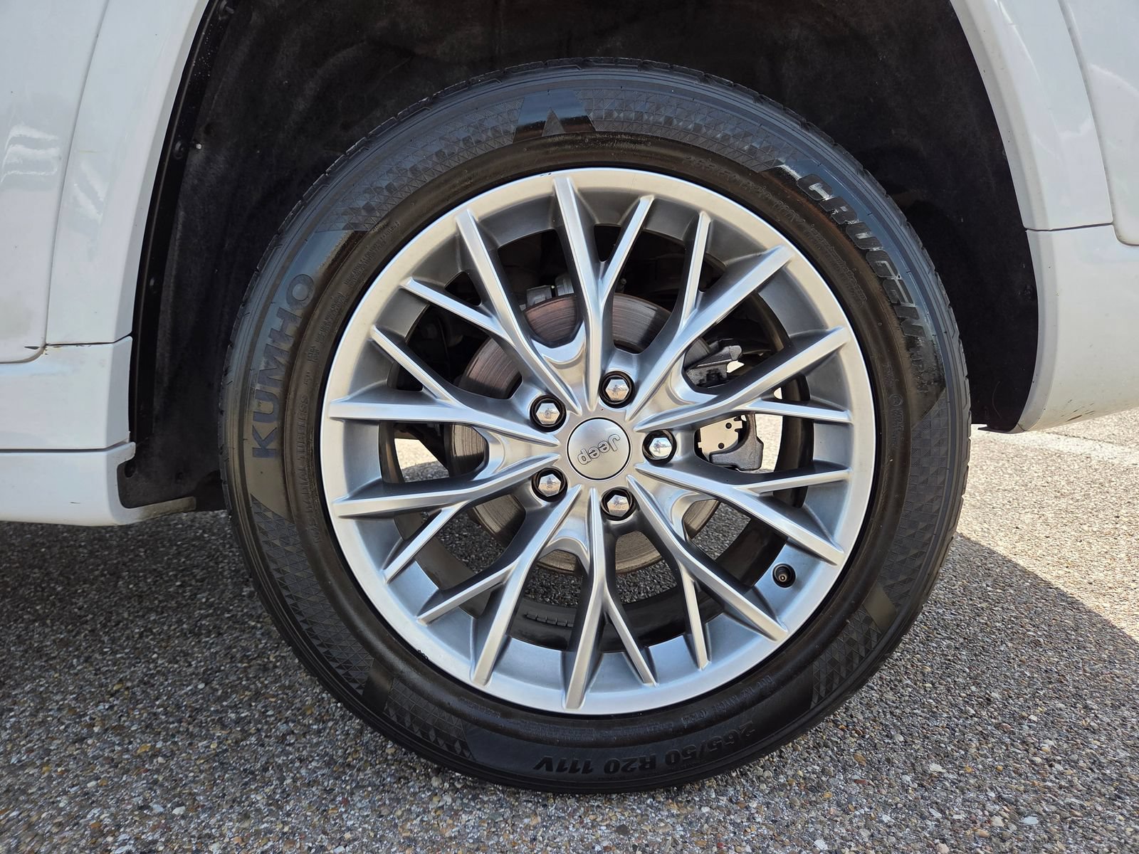 Used 2022 Jeep Grand Cherokee Summit RWD image 9