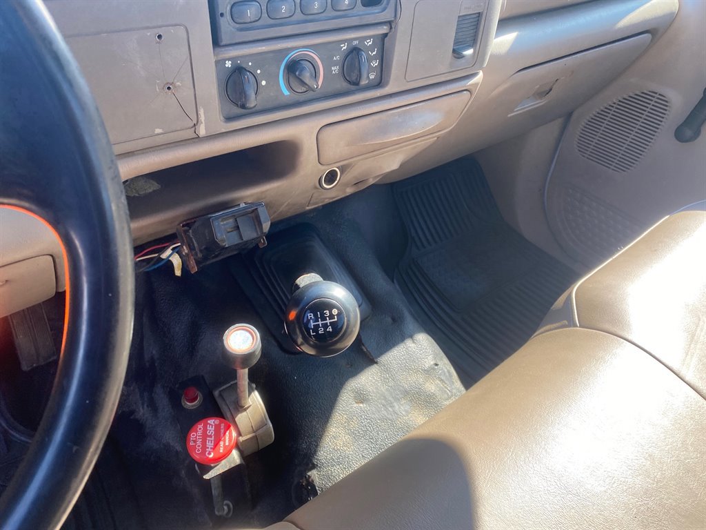 Used 2000 Ford F450 XL image 12