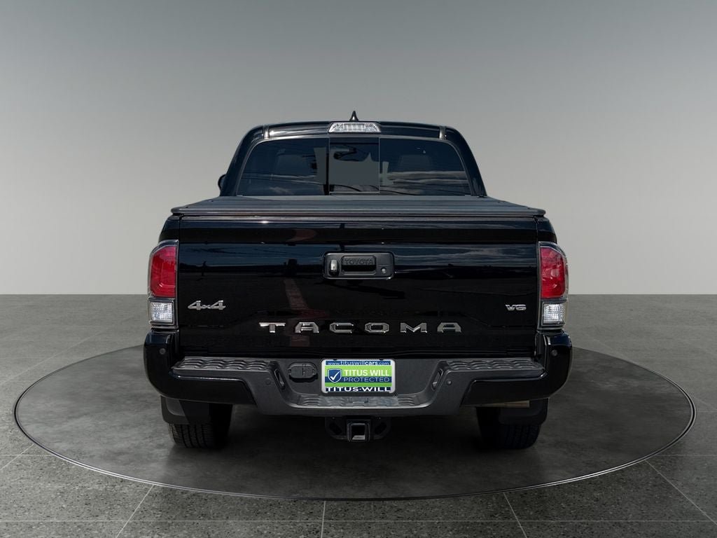 Used 2021 Toyota Tacoma Limited AWD/4WD image 8