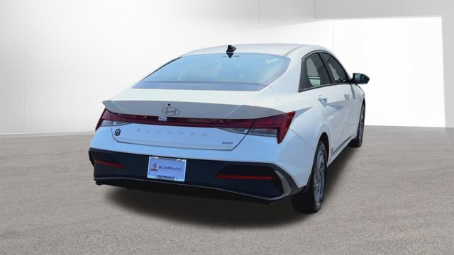 Used 2025 Hyundai Elantra Hybrid FWD image 70