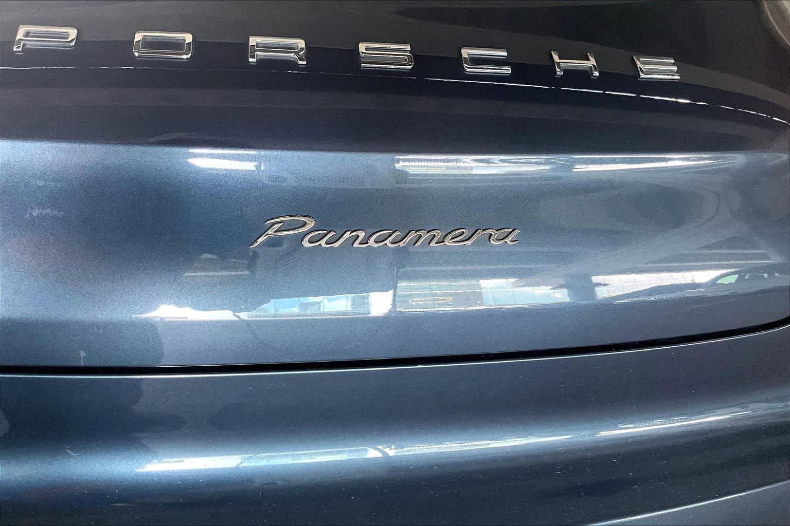 Used 2014 Porsche Panamera RWD image 29