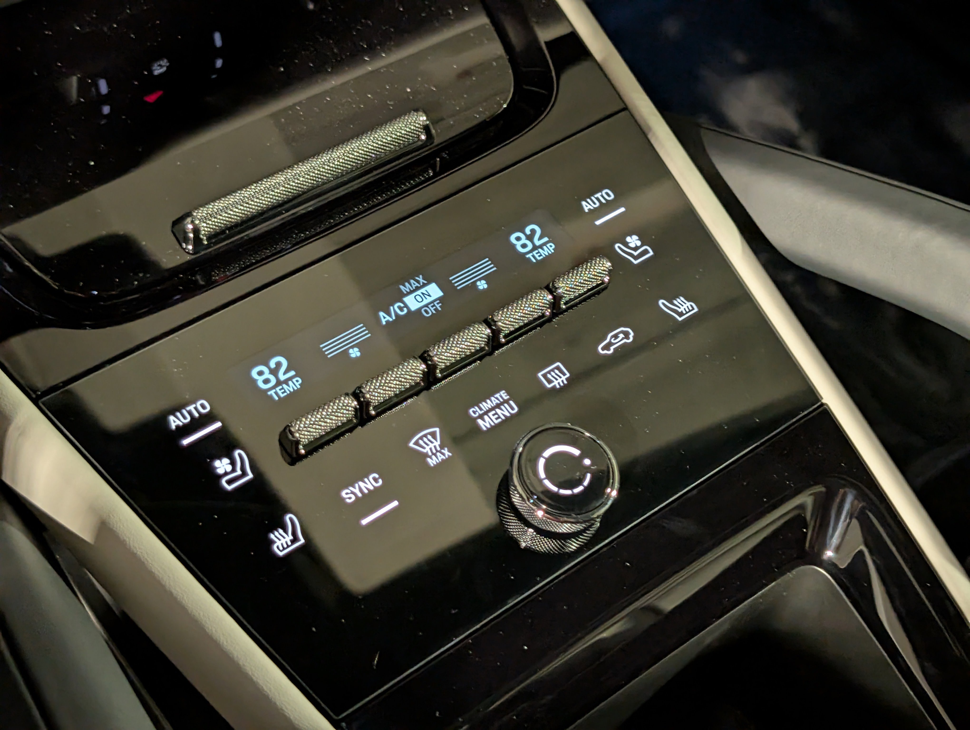 New 2026 Porsche Cayenne Coupe image 40