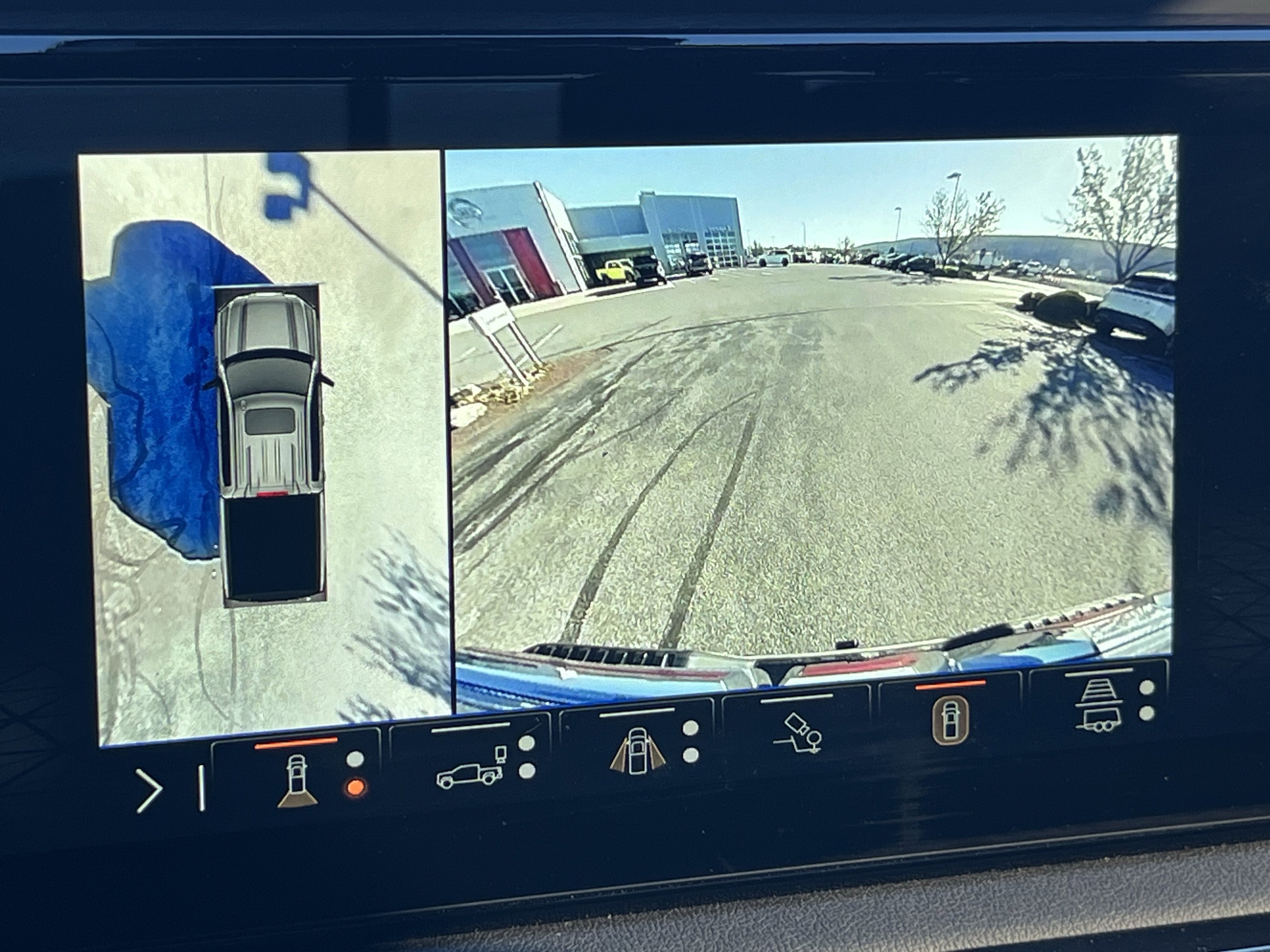 Used 2024 GMC Sierra 1500 AT4 w/ Technology Package image 32