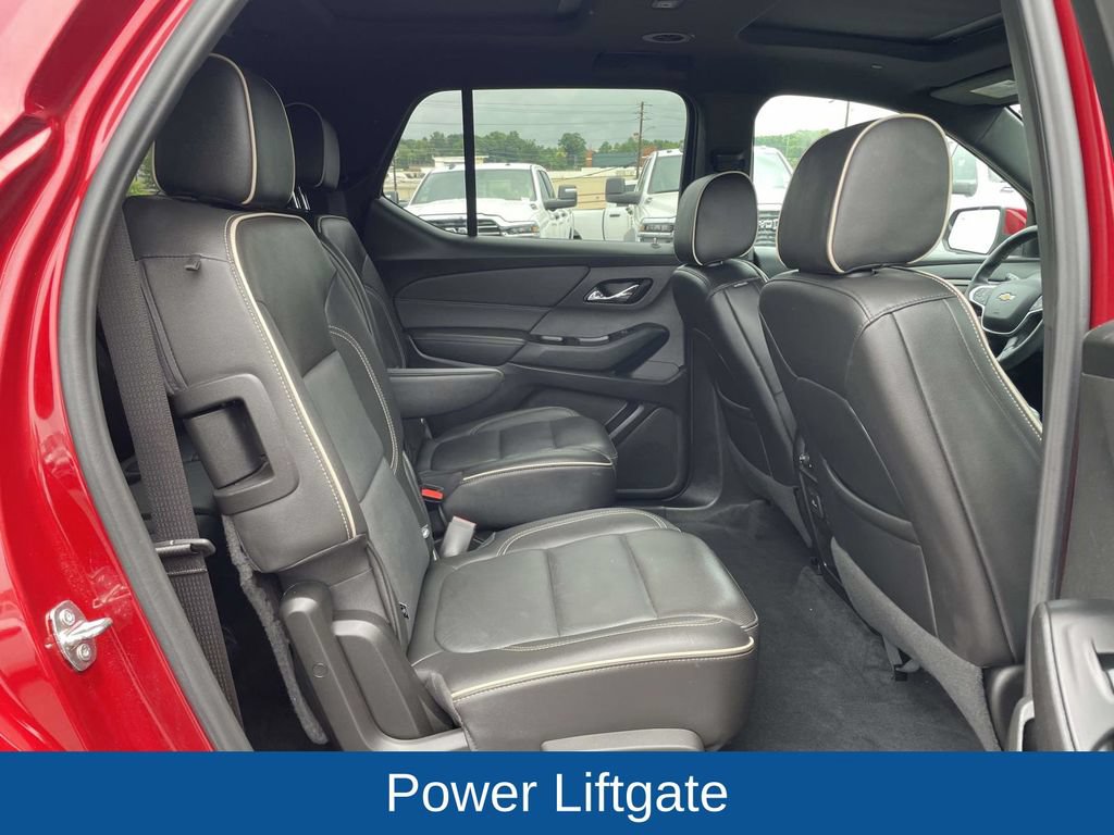 Used 2023 Chevrolet Traverse Premier AWD/4WD image 18