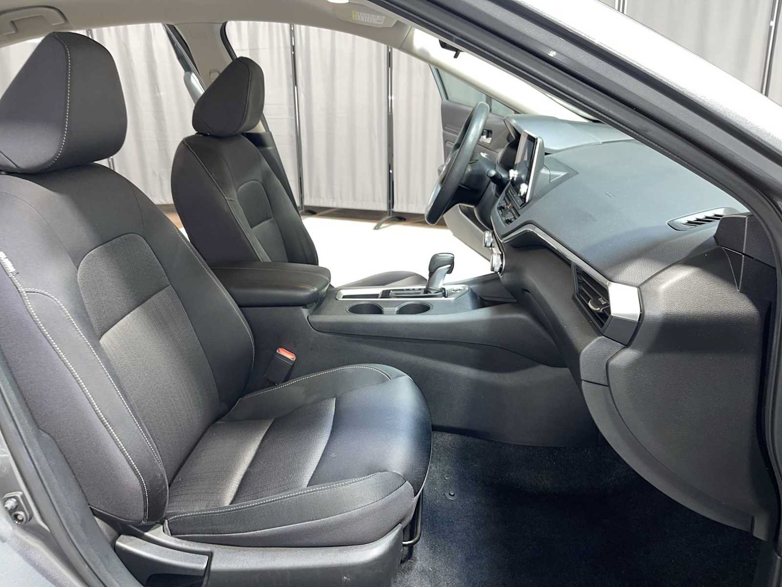 Used 2019 Nissan Altima 2.5 S FWD image 14