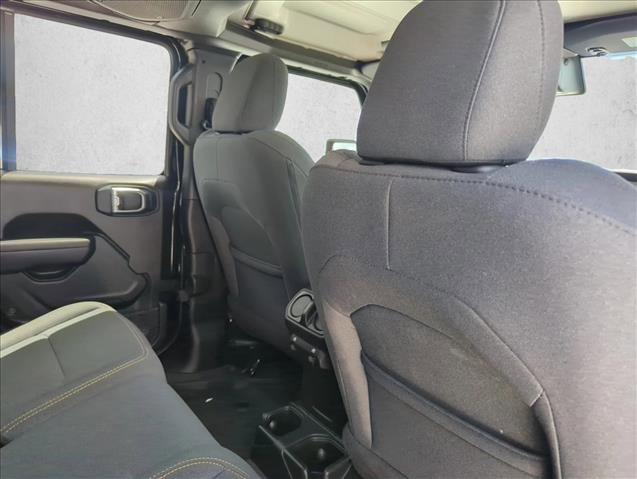 Used 2025 Jeep Gladiator Sport AWD/4WD image 23